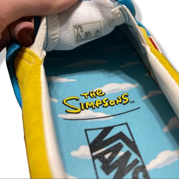 Limited Edition Mens Simpsons Slip-on Vans 7 - Picture 4 of 6